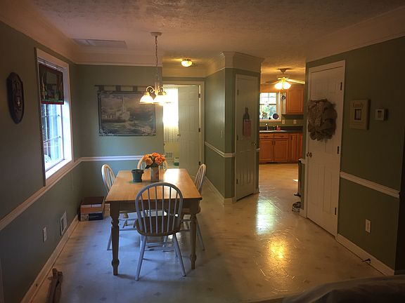breakfast nook