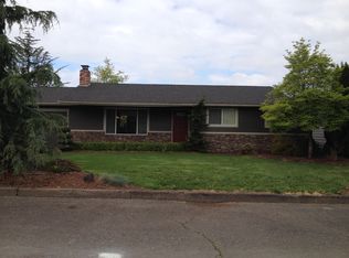 360 Cindy Ln, Mount Angel, OR 97362