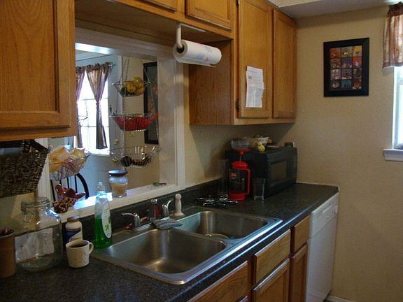 5th image of 522 Lockwood Dr