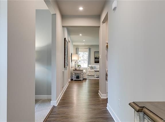 3rd image of 4372 Kenmare Ct