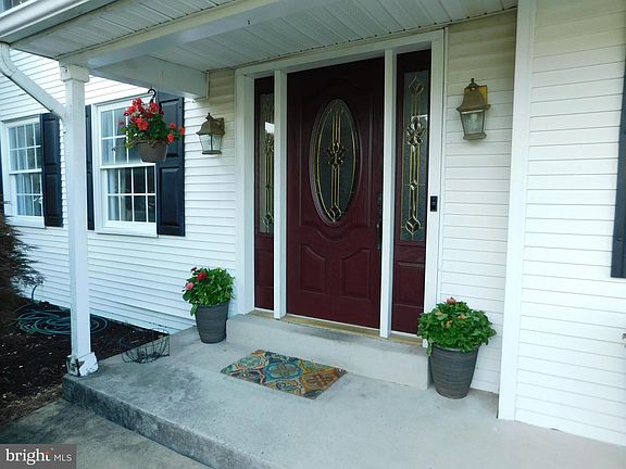 2nd image of 2155 W Wellington Rd