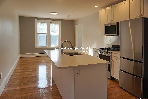 2 Ivaloo St #6-T — Photo 2