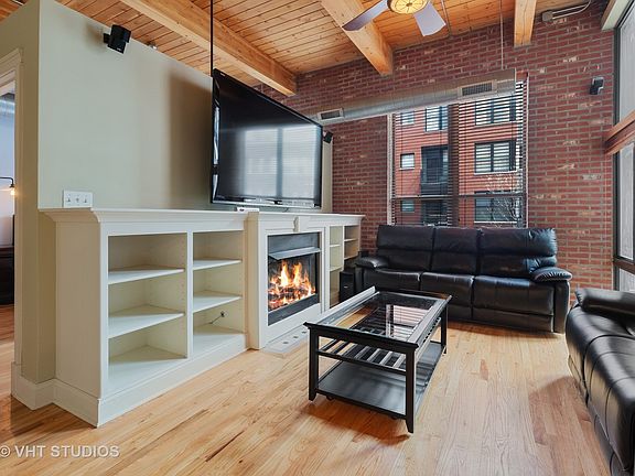 3rd image of 1610 S Halsted St Unit 204