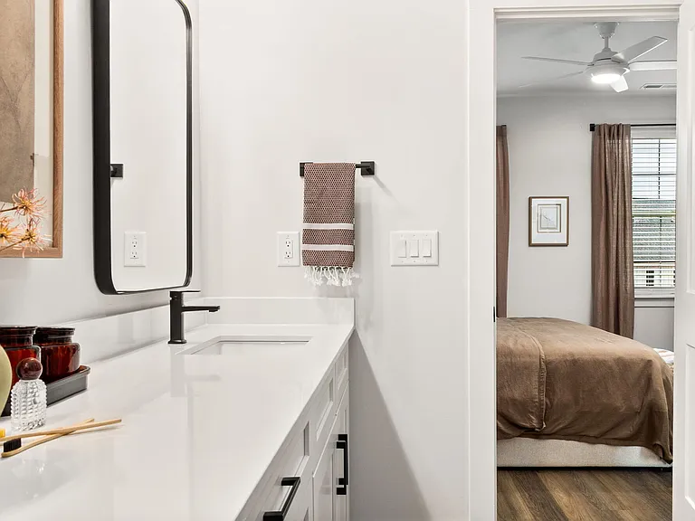HARMON Jefferson Village by Crescent Communities — Photo 13