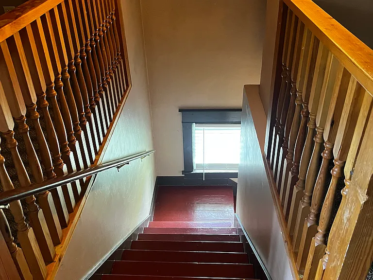 stairs to 2nd floor