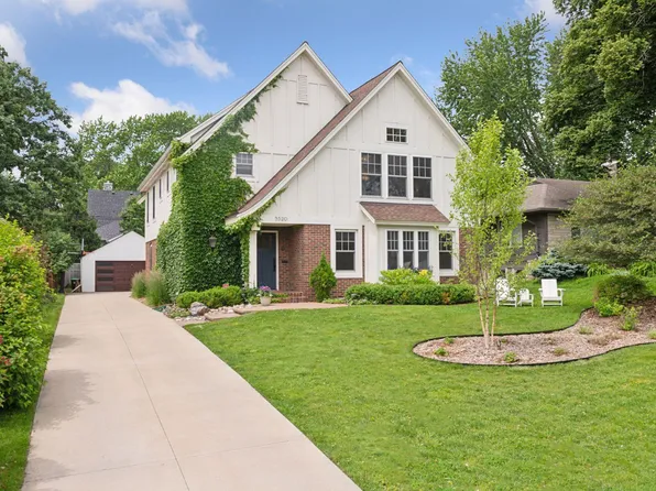 5520 Park Pl, Edina, MN 55424