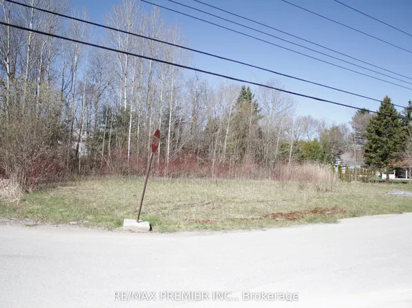 278 Woodlands Ave, Tay, ON L0K 1R0