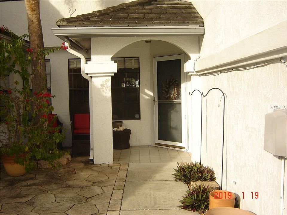 1st image of 4219 Brentwood Park Cir
