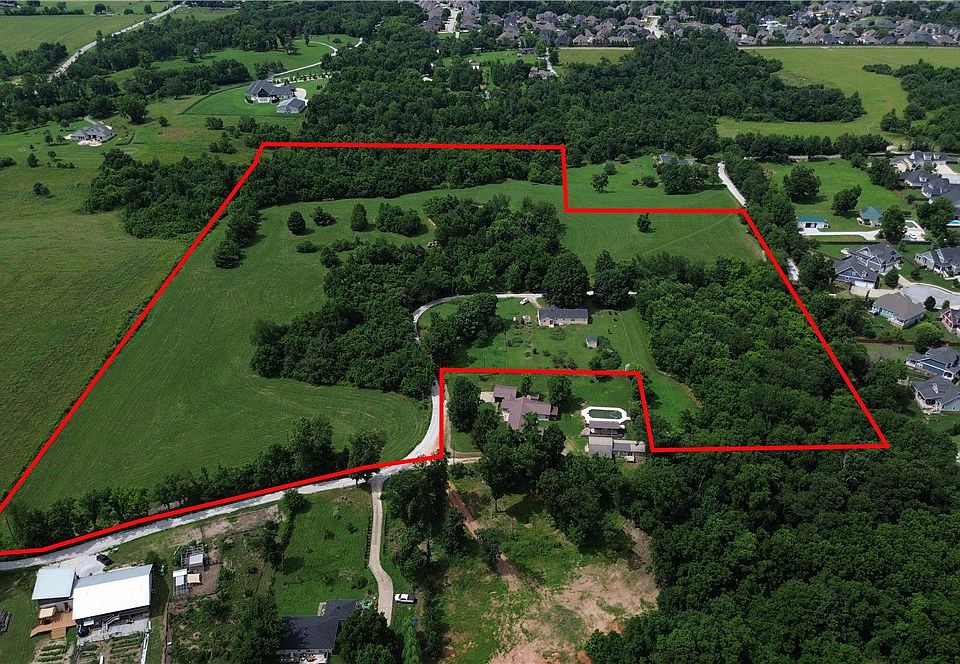 1st image of 671 Sands Rd