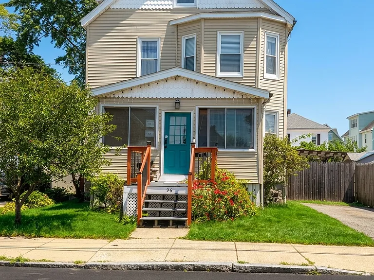 36 Bellvale St — Photo 1