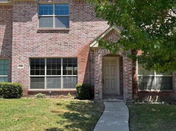 2360 Calendar Ct, Grand Prairie, TX 75050