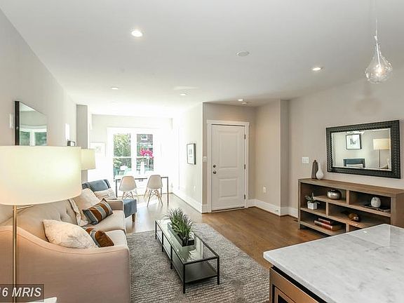 Living and dining room area