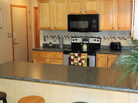 4th image of 4123 White Pine Dr