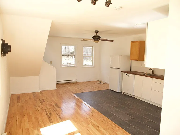 63 Pearl St #REAR — Photo 3