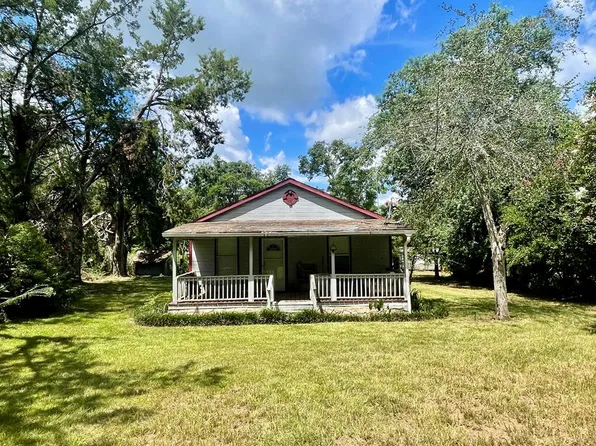 90 Jordan Ln, Quitman, GA 31643