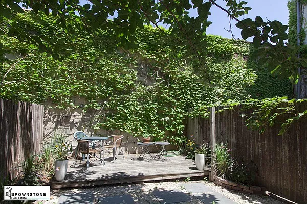 Sold by Brownstone Real Estate | media 17