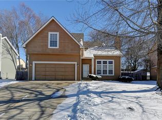 8611 N Winan Ave, Kansas City, MO 64153