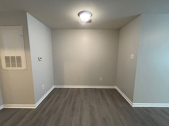 5th image of 3219 Bolt Rock Way APT 105