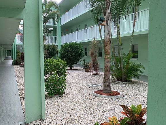 3rd image of 464 N Paula Dr APT 202