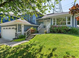 2561 Stoney Creek Pl, Burnaby, BC V3J7S4