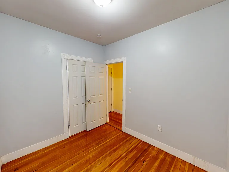 46 Middle St #3 — Photo 21