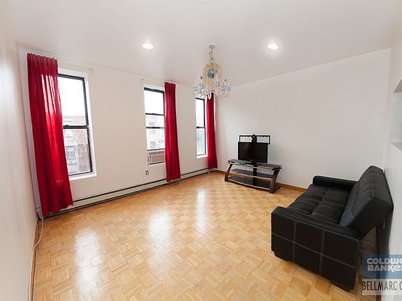 4th image of 208 W 123rd St APT 1