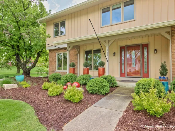 244 Bellingham Dr, Barrington, IL 60010