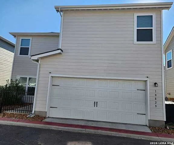 10829 Emerick St — Photo 15