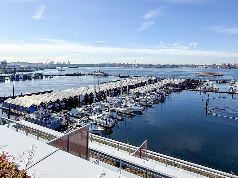 777 Harbourside Dr #406 — Photo 39