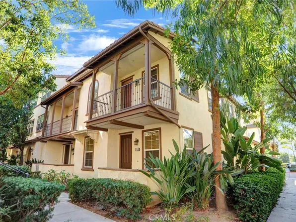 904 N Primrose Ln Unit F, Azusa, CA 91702