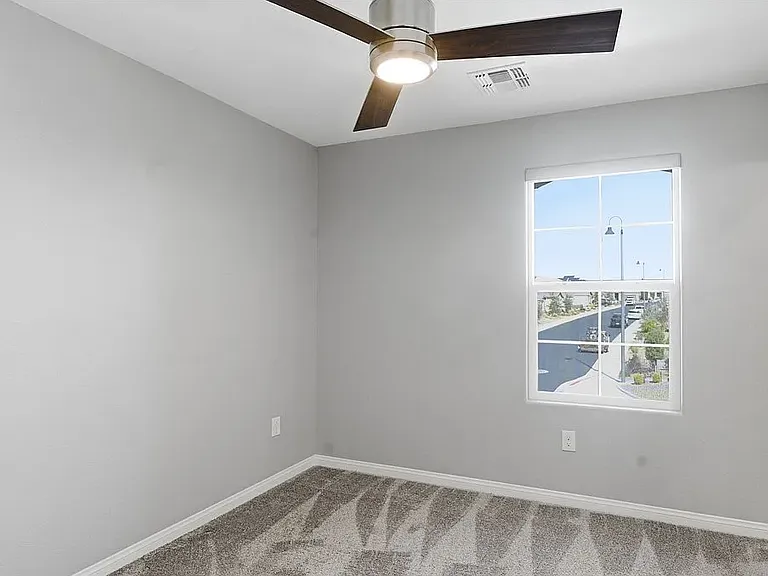 2599 Tolmezzo St — Photo 18