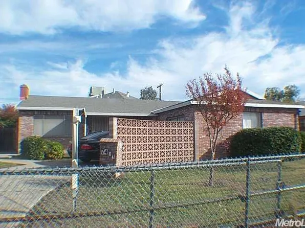 7467 Red Willow St, Sacramento, CA 95822
