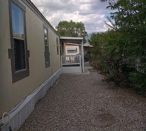 3rd image of 575 Elk Dr SE