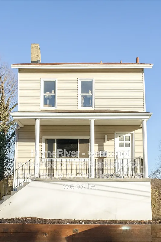 635 Boggs Ave photo 1