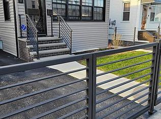 20951 111th Rd, Queens Village, NY 11429