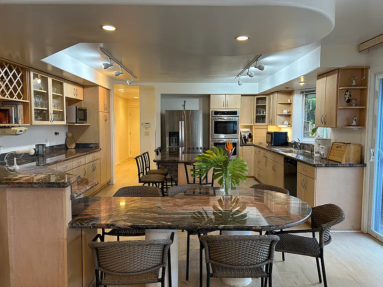 Hamakua Dr — Photo 10