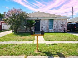 3804 Shangri La Dr, Chalmette, LA 70043