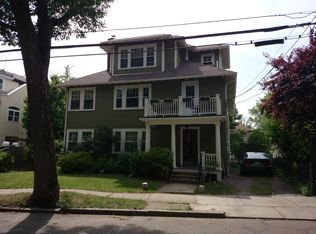 176 Fuller St #2, Brookline, MA 02446
