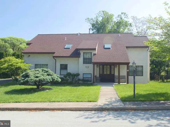 937 Charter Cir, Elkins Park, PA 19027