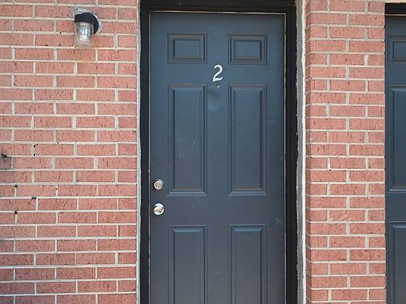2nd image of 832 Smith St