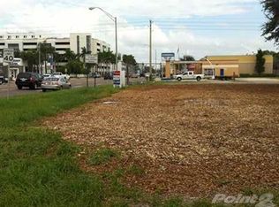 2075 S Tamiami Trl, Sarasota, FL 34239