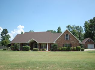 325 Shirley Ln, Texarkana, TX 75501