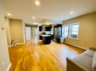 22-51 35th St #2, Astoria, NY 11105