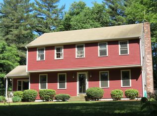 40 Ridge Ave, Pembroke, MA 02359