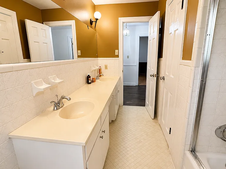 545 Coldstream Ct — Photo 22