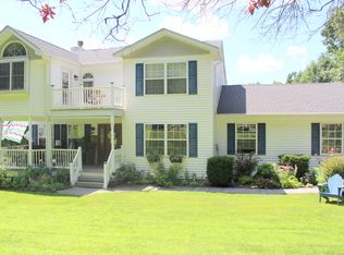 47 Tamarack Rd, Belvidere, NJ 07823