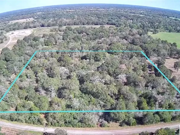 County Road 132, Hallettsville, TX 77964