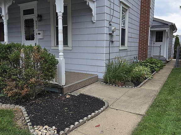 2nd image of 630 Washington Ave