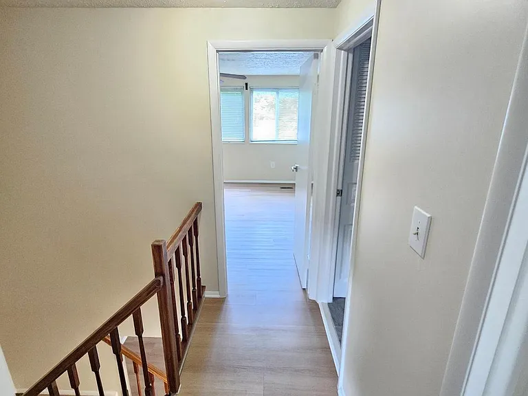 17021 Moss Side Ln — Photo 44