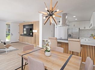 2521 N Whitewater Club Dr UNIT C, Palm Springs, CA 92262